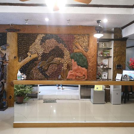 Oyo 880 Flores De Musa Inn Puerto Princesa Ngoại thất bức ảnh