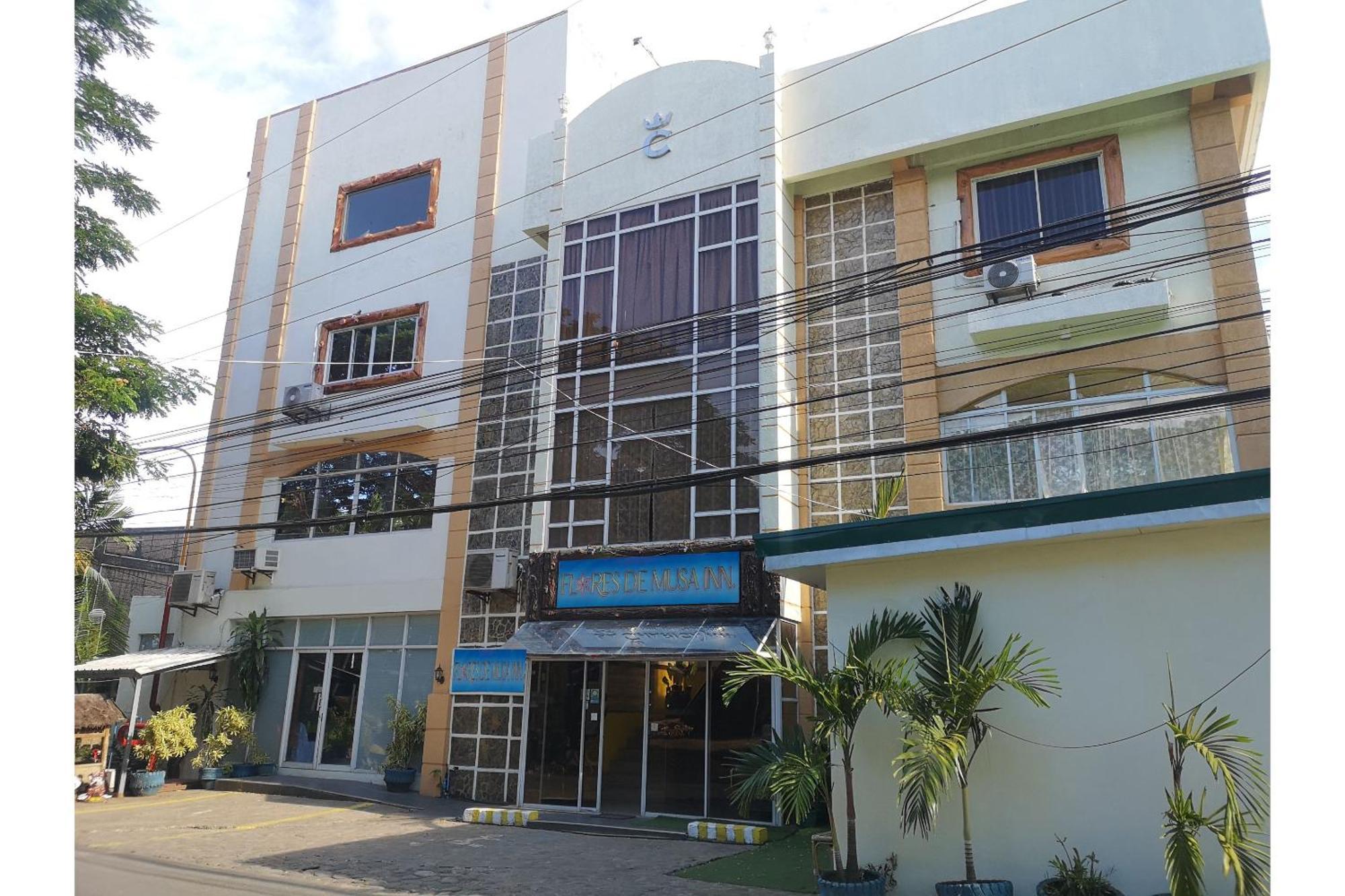 Oyo 880 Flores De Musa Inn Puerto Princesa Ngoại thất bức ảnh