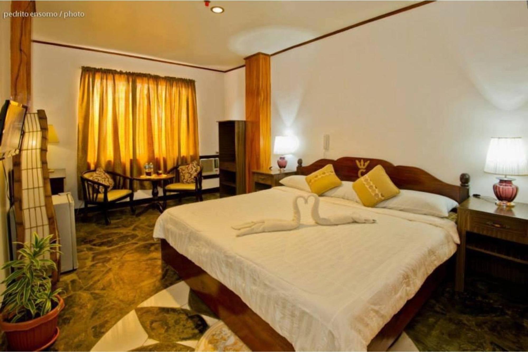 Oyo 880 Flores De Musa Inn Puerto Princesa Ngoại thất bức ảnh
