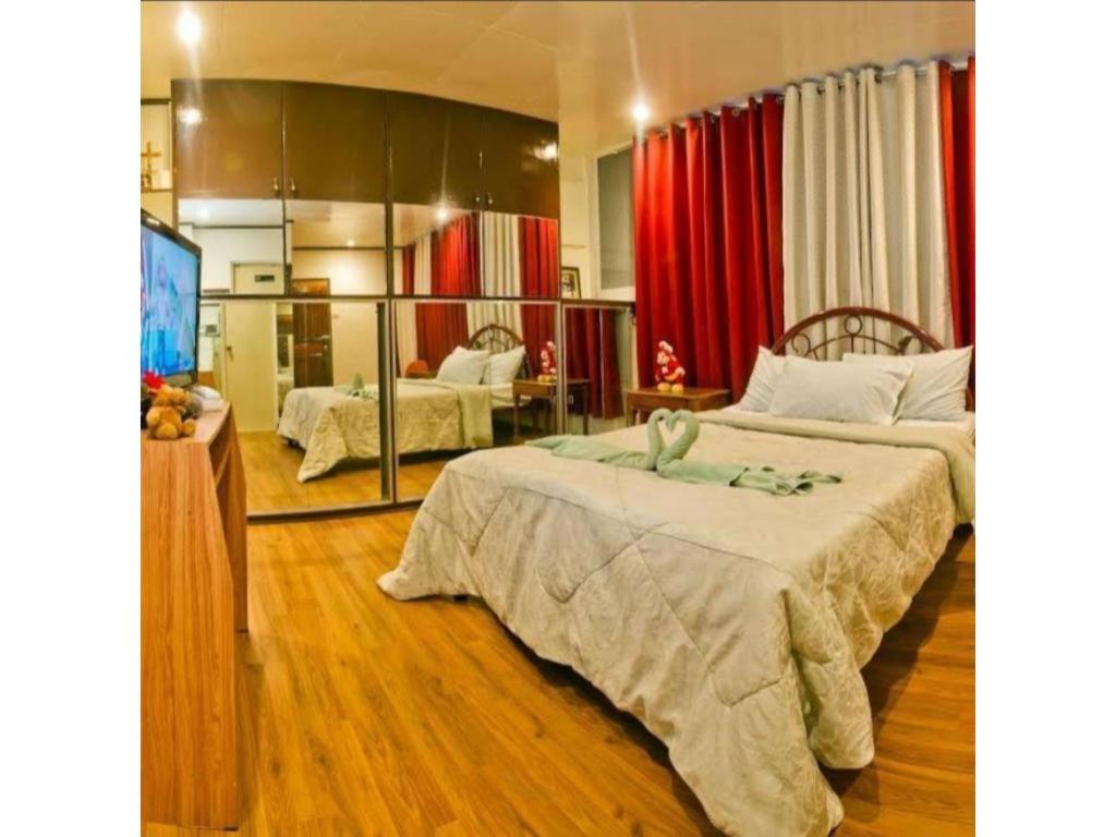 Oyo 880 Flores De Musa Inn Puerto Princesa Ngoại thất bức ảnh