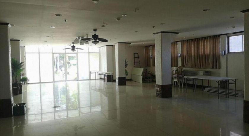 Oyo 880 Flores De Musa Inn Puerto Princesa Ngoại thất bức ảnh