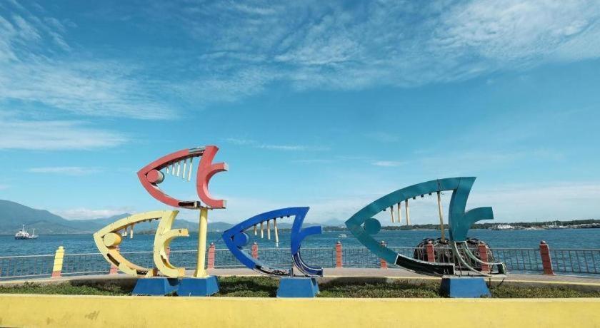 Oyo 880 Flores De Musa Inn Puerto Princesa Ngoại thất bức ảnh